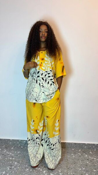 Ensemble Vêtements Jaune Floral