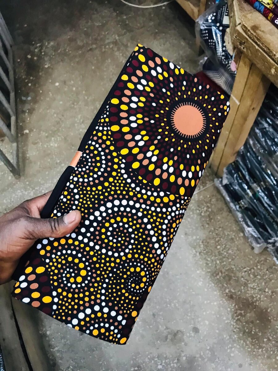 Fabric with a  print of 6 meters 