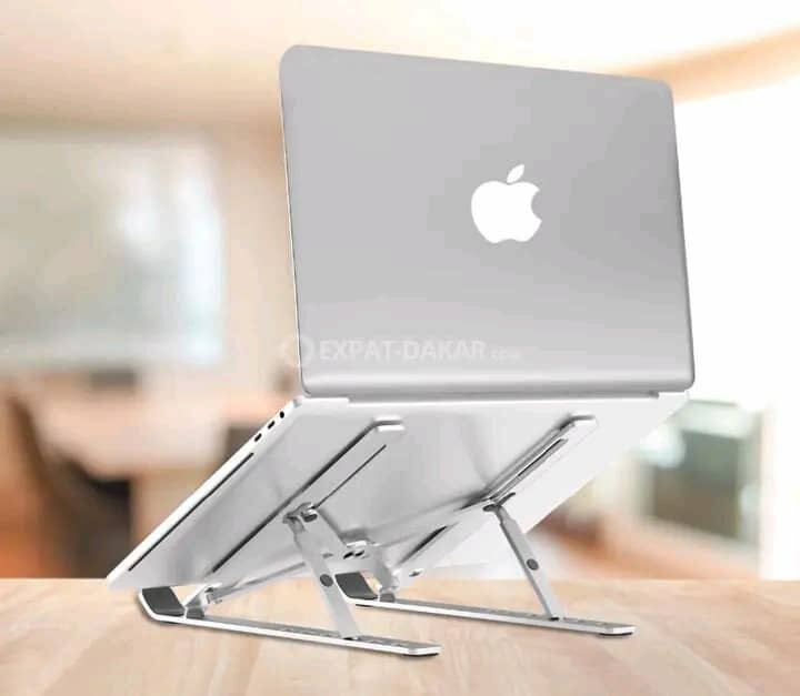 SUPPORT POUR ORDINATEUR PORTABLE ET TABLETTE