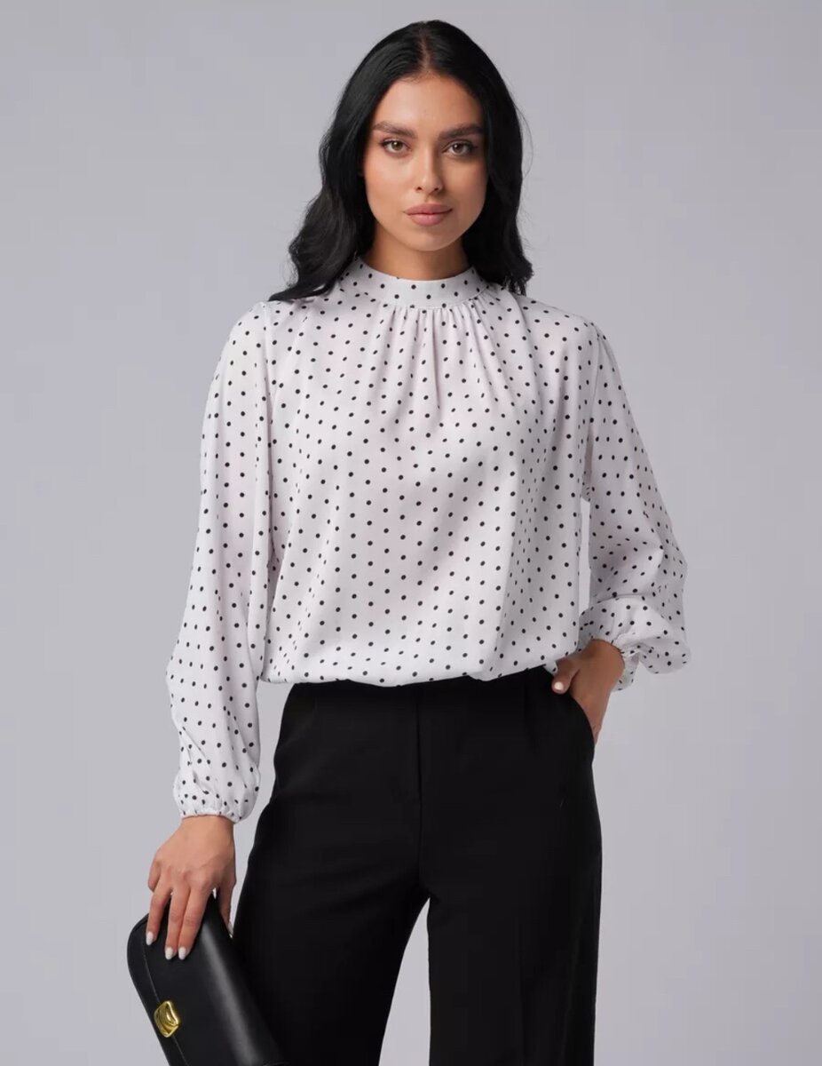 Женская блузка.Размеры от 42 до 54