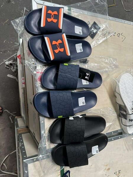 Sandales gomme