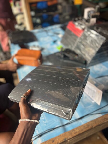 Console Sony PS3 avec Manette