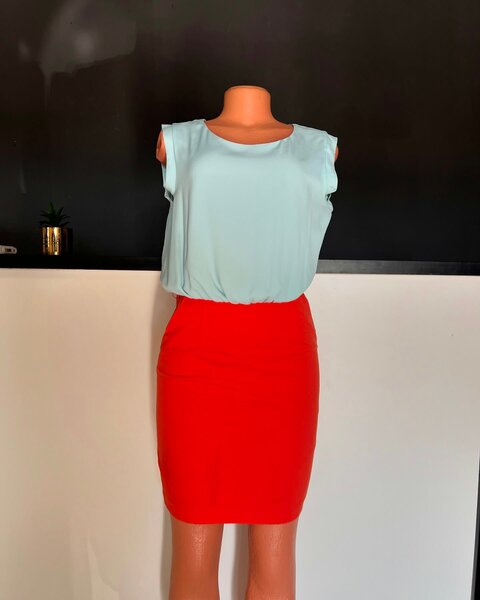  women's beautiful dress 