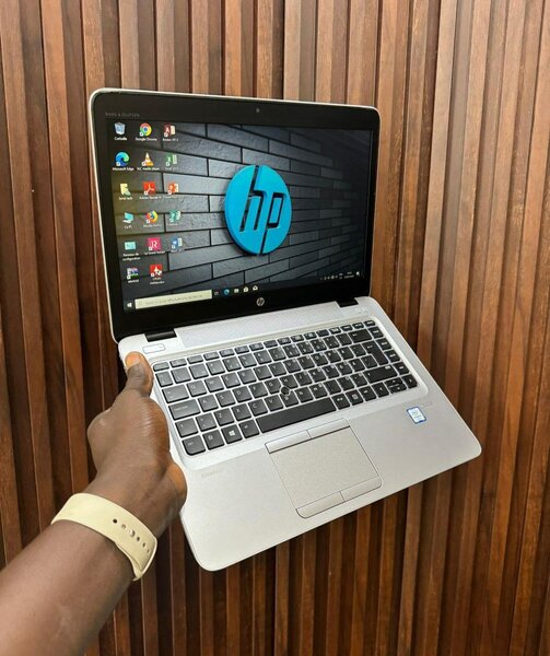 HP Ordinateur Portable Intel i5
