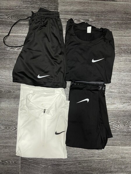 Ensemble de sport Nike hommes