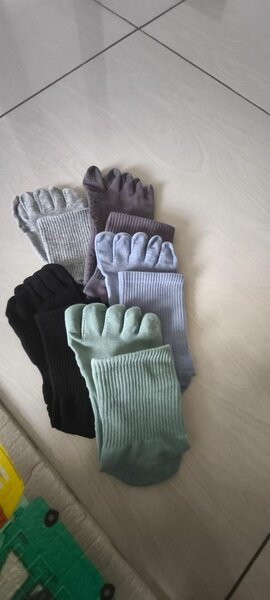Lot de 5 Chaussettes en Doigt