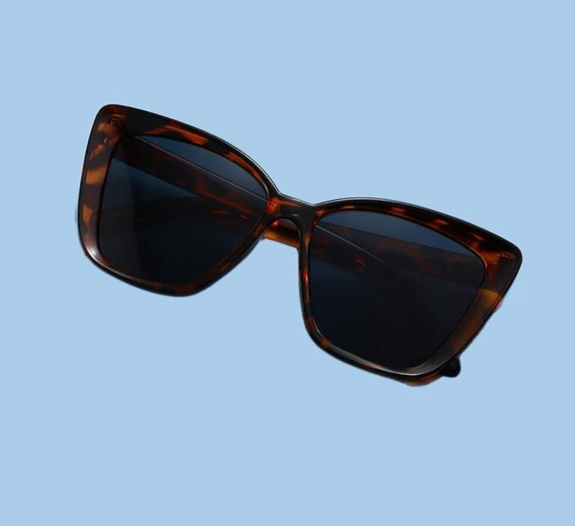 Lunettes de soleil style œil de chat