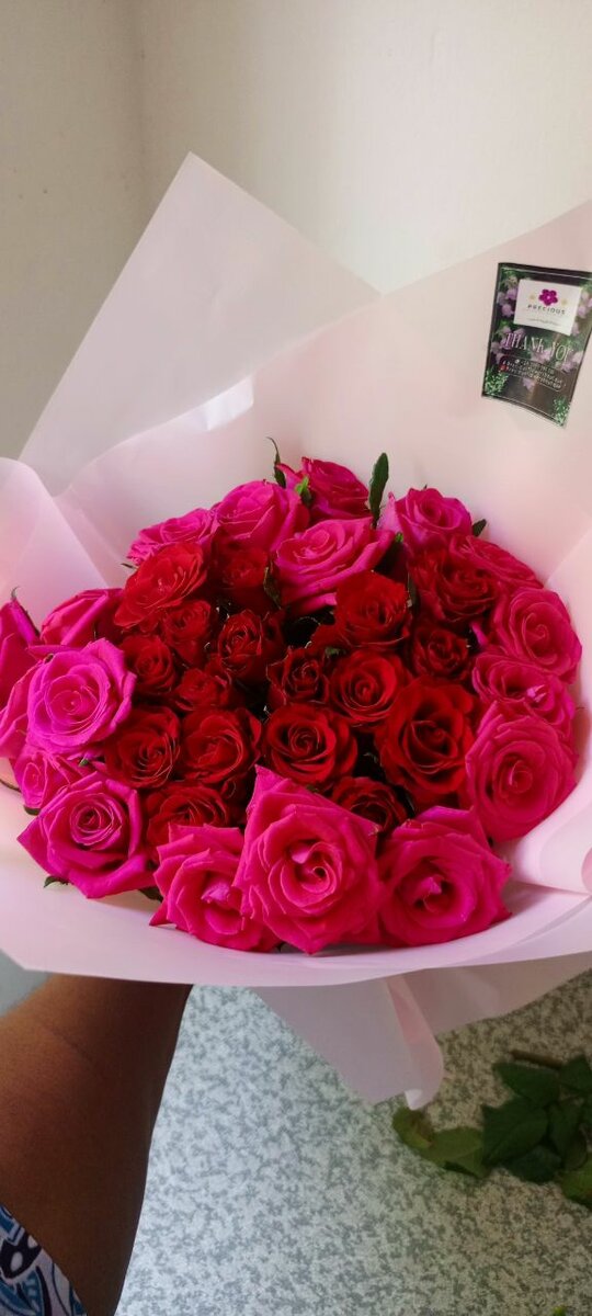 30 Pink Roses