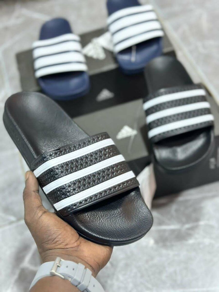 CLAQUETTE ADIDAS ORIGINAL