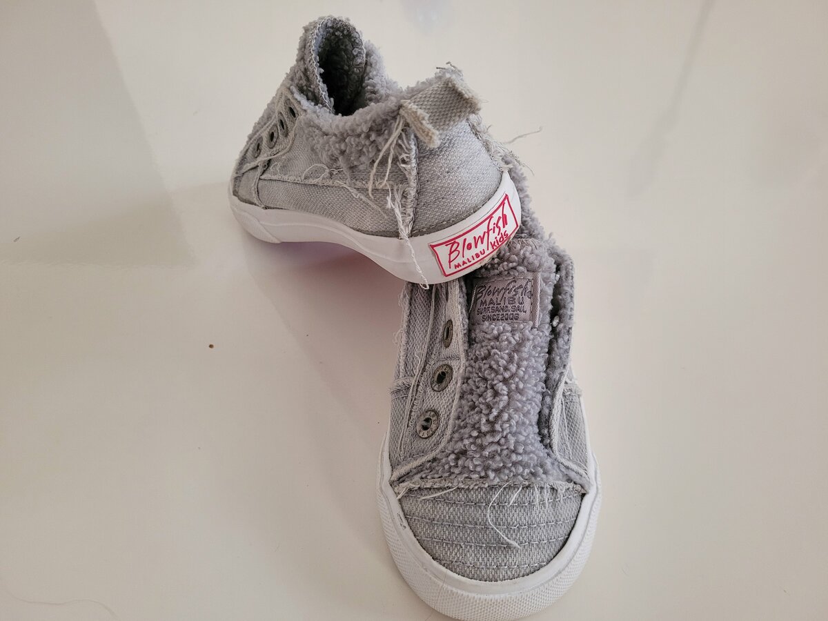 Chaussure grise pour fille (Blowfish Malibu kids)