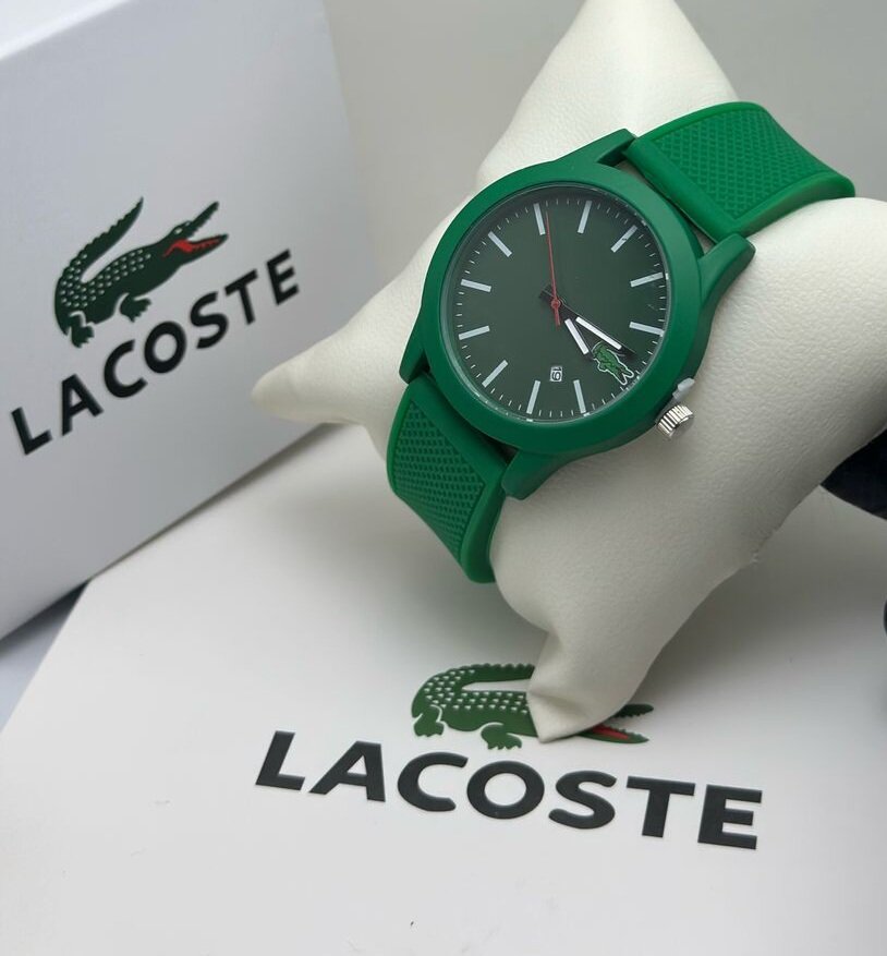 Montre Lacoste