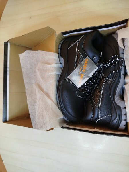 Chaussures de sécurité robustes