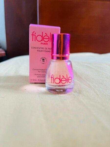 Parfum concentré Fidèle pour femme