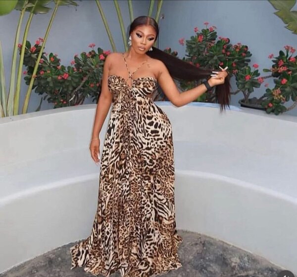 Robes élégantes pour femmes