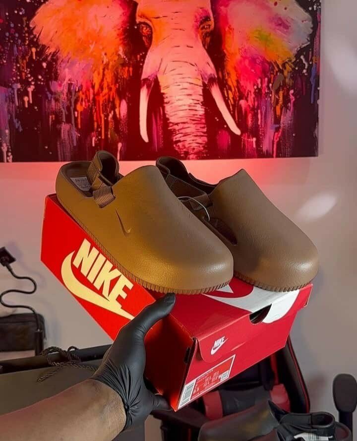 Nike mules ( Nike crocs)