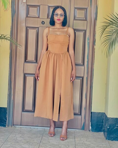 Dress(with a slit in front)