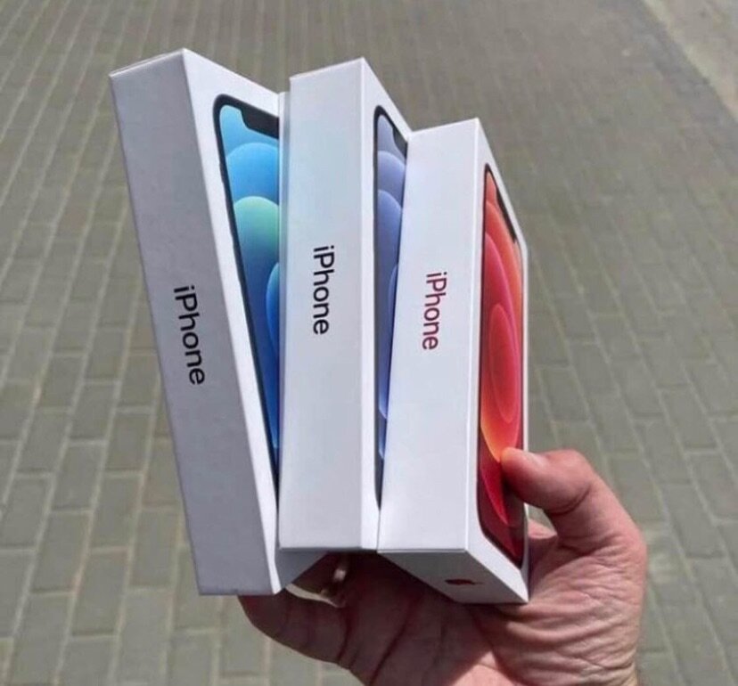 iPhone 12 128giga nouveau dans carton scellé