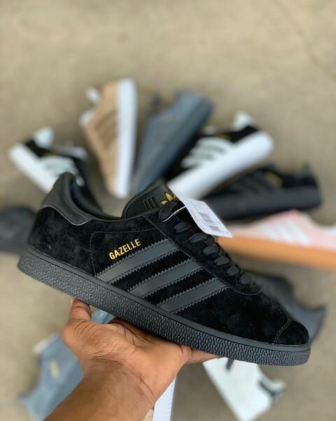 Adidas Gazelle sneakers 