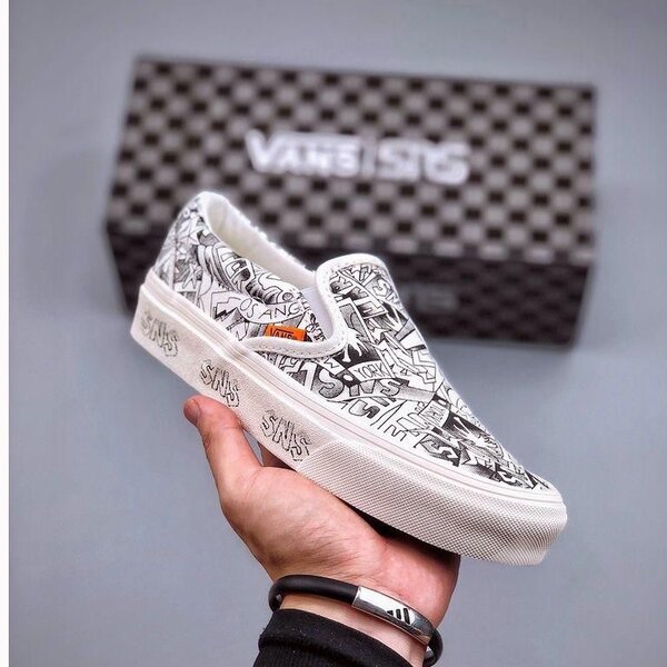 Vans Slip-On Graffiti Sneakers