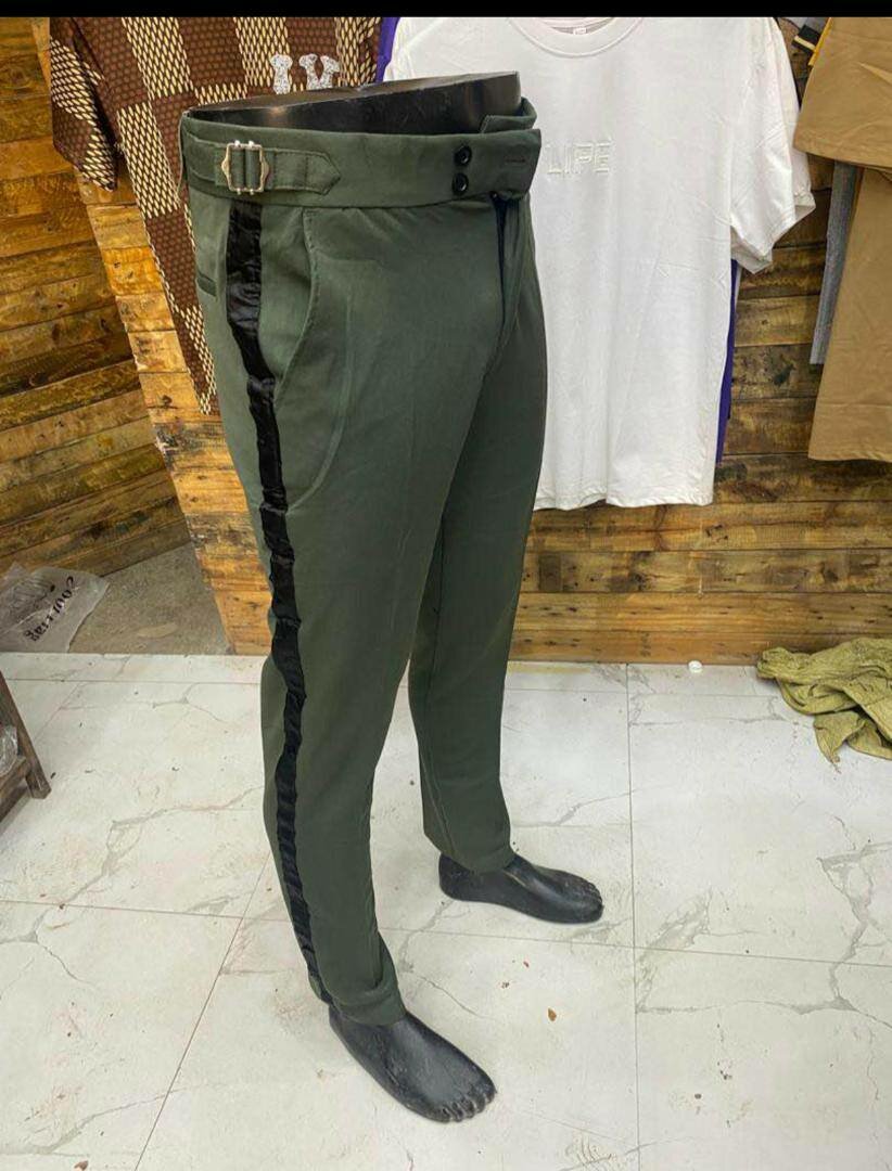 Stylish men's pants green