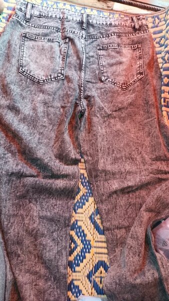 Jeans déchirés vintage femme