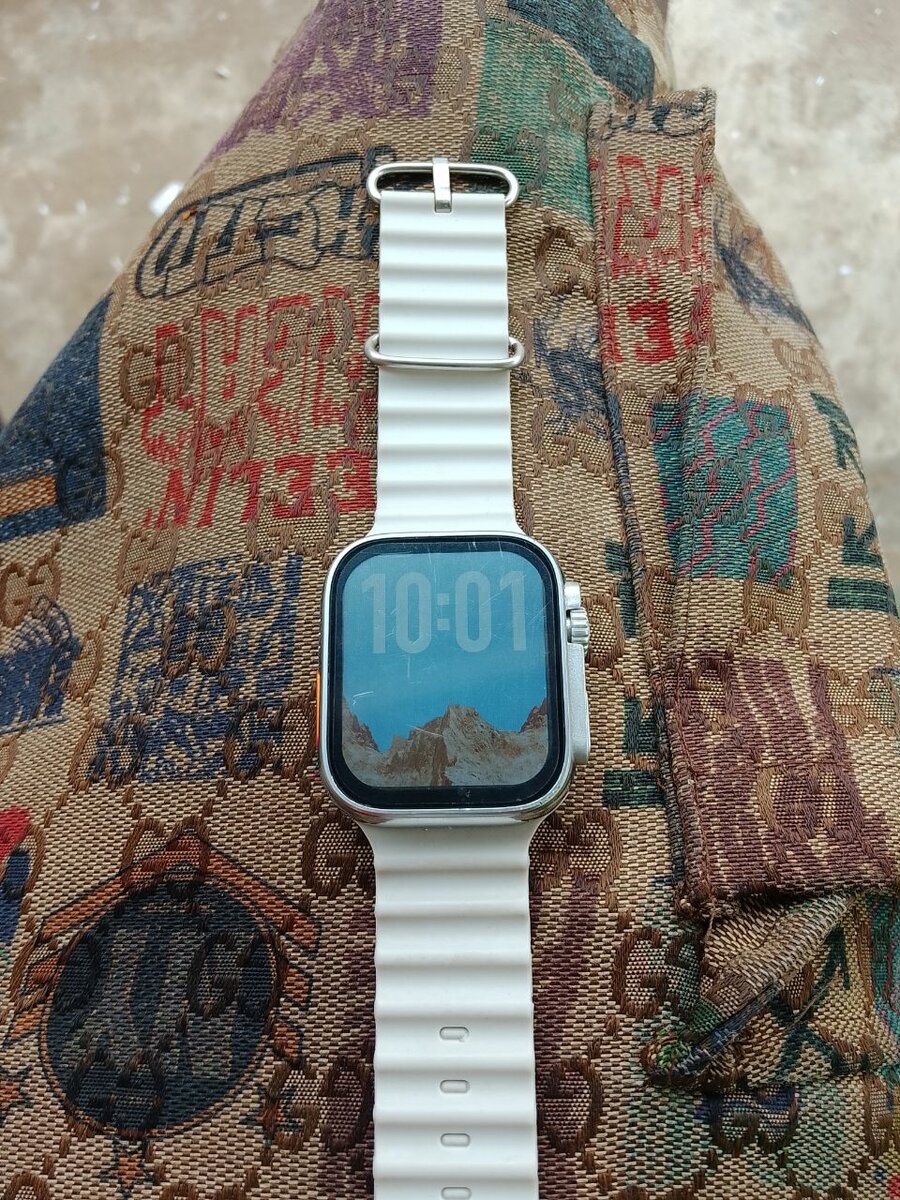 Montre Connectée Écran HD