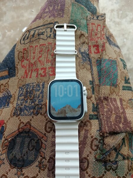 Montre Connectée Écran HD