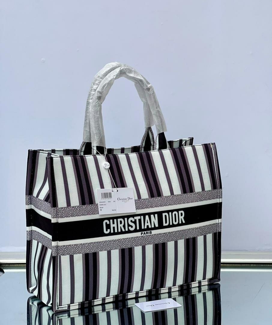 Christian Dior bag