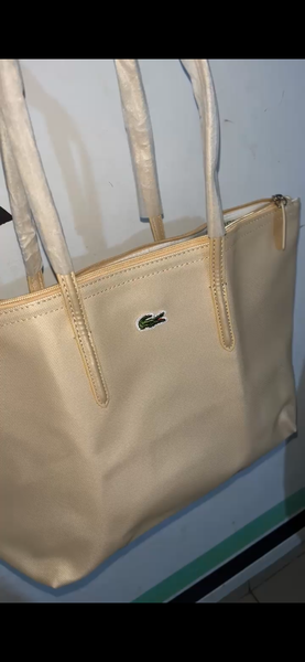 Sac cabas élégant Lacoste