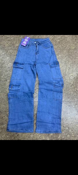 Women baggy jeans