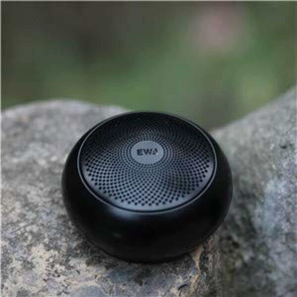 EWA handy bluetooth speaker