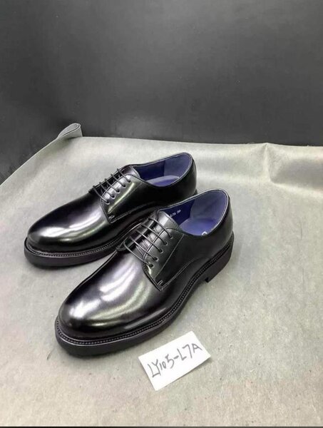 Chaussures de ville élégantes