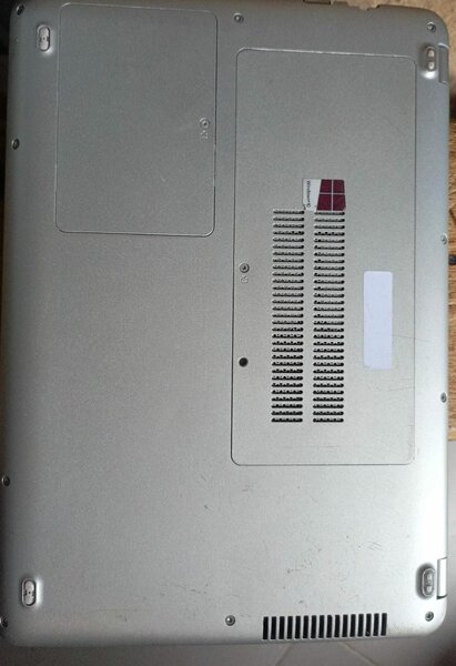 Ordinateur portable HP argenté