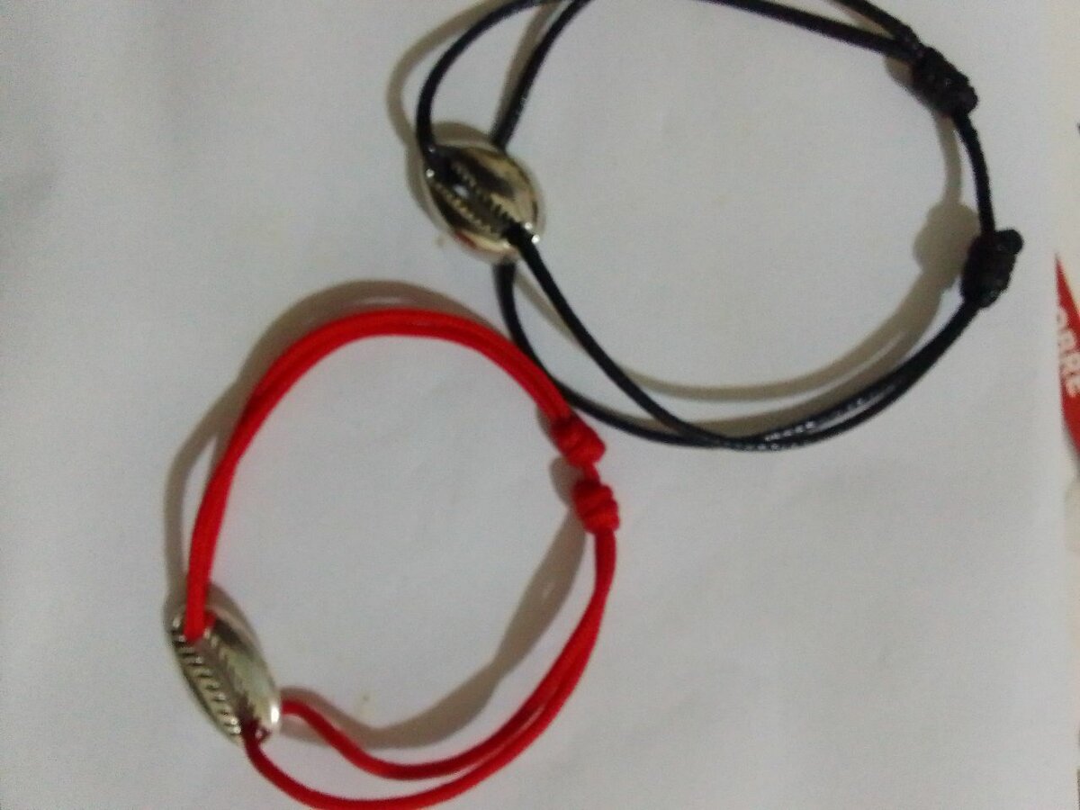 Bracelet en corde coquillage élégant