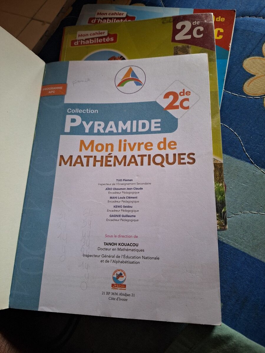 Mon livre de Mathématiques 2eC