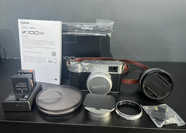 Fujifilm X100V Bundle Pro Camera