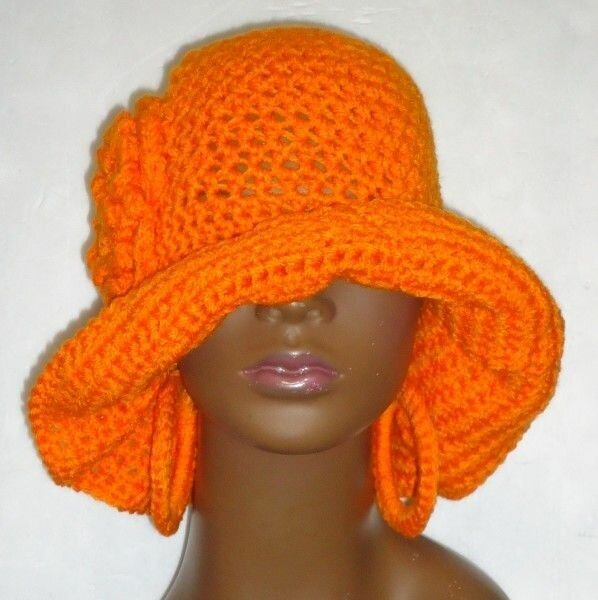 Crochet hat & Earrings set