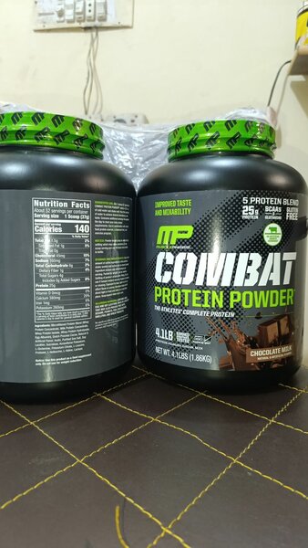COMBAT WHEY PROTEIN 4.1lbs 52 Serving available