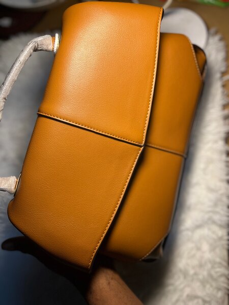 Sac à main en cuir élégant