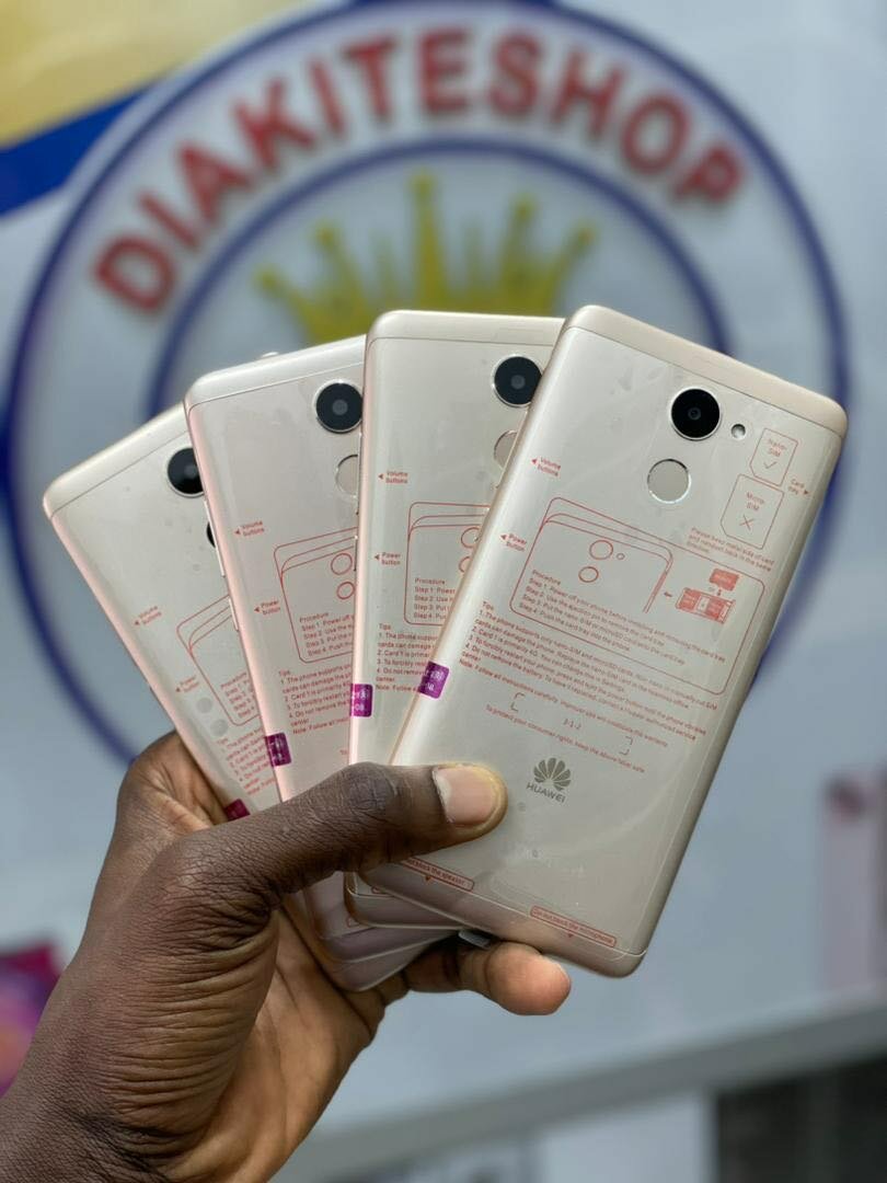 PROMO HUAWEI Y7Prime 2017 (64GB/4GB)