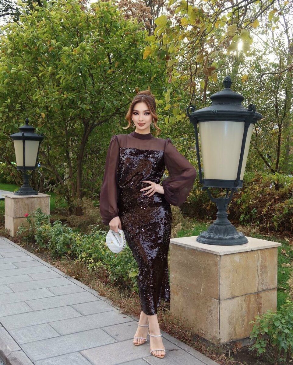 Нарядная двойка