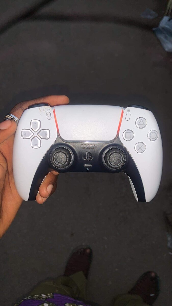 MANETTE PS5