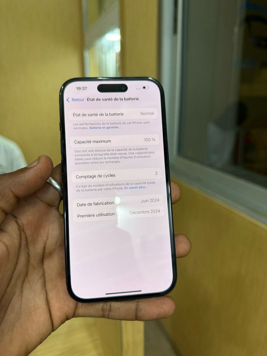 iPhone 15 Simple 128G Quasi