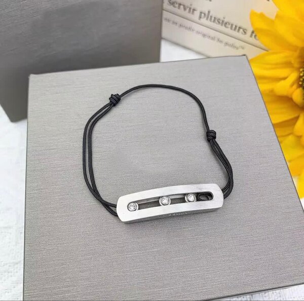 Bracelet élégant en acier