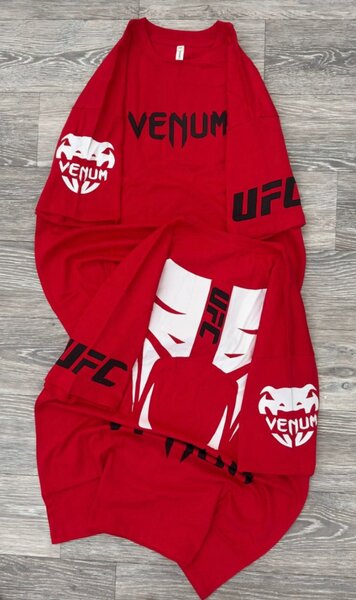 T-shirt UFC Venum rouge