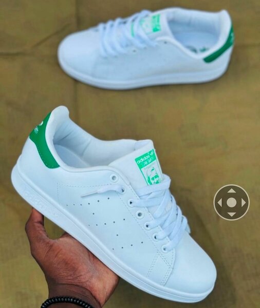 Sneakers blancs classiques