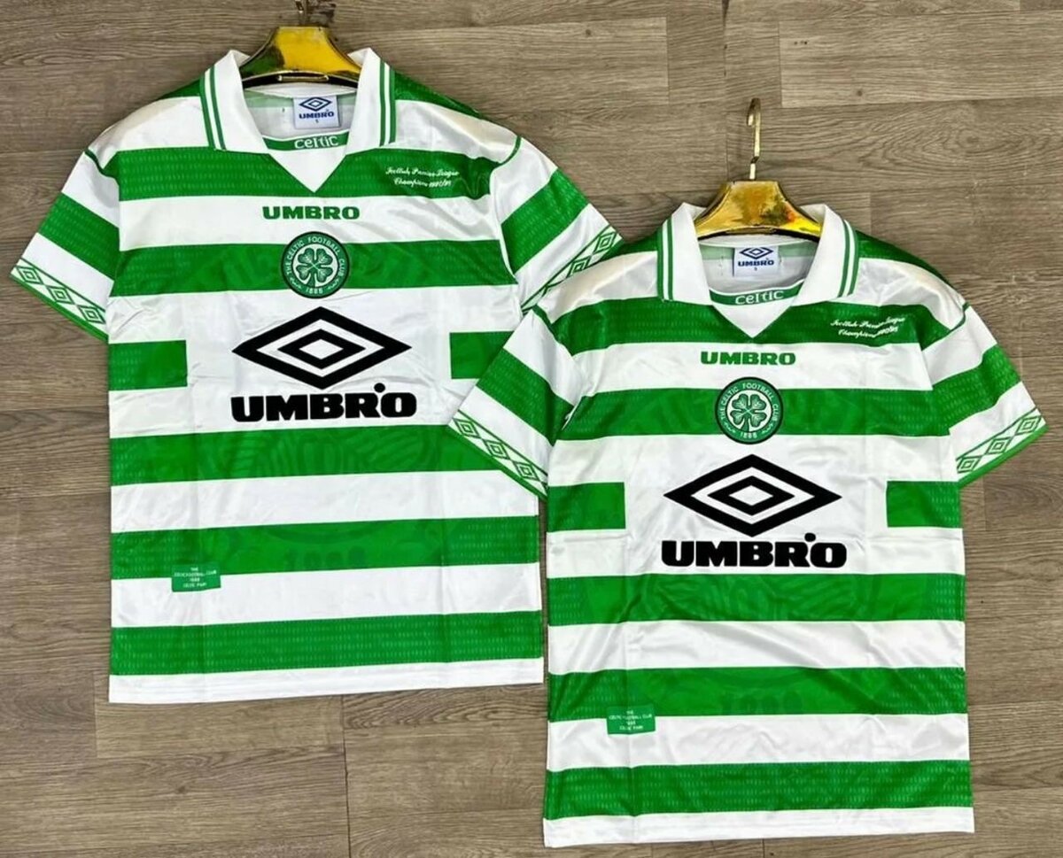 Maillot de football rétro vert