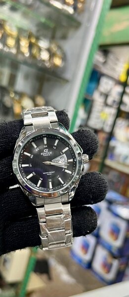 Montre en acier inoxydable