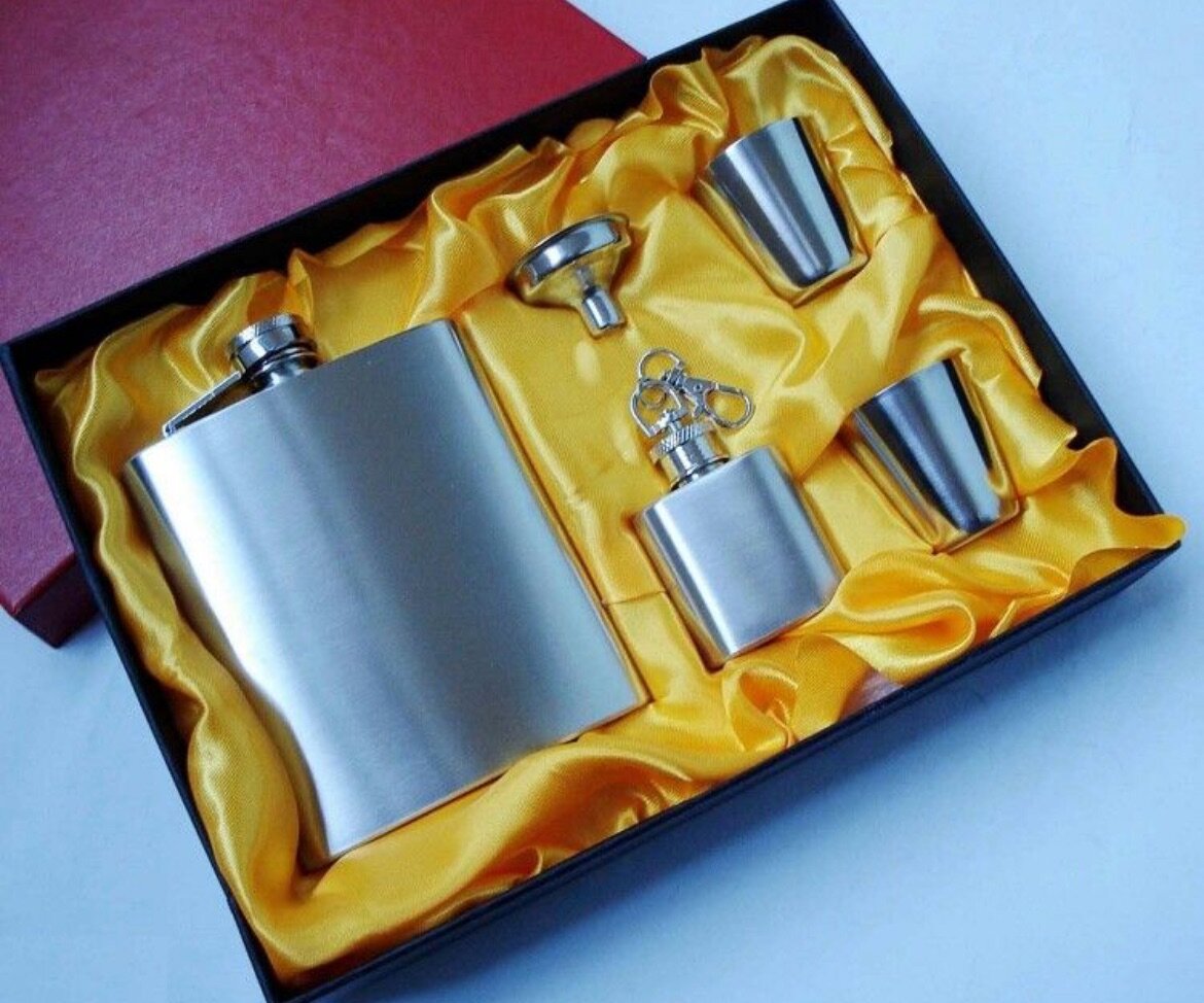 Flasque en acier inoxydable