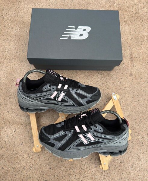 Chaussures de Sport Modernes